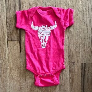 Rabbit Skins Pink Montana Big Sky Bull Bodysuit Onesie  Newborn